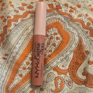 NYX Lip Lingerie XXL Matte Lipstick - Shade Maxout